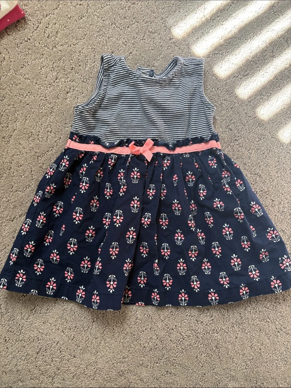 Carter's size 6 month bundle - Picture 3 of 8